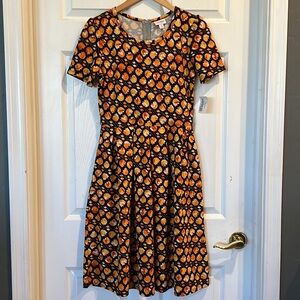 NWT LULAROE Amelia Colorful Patterned Short Sleeve Dress